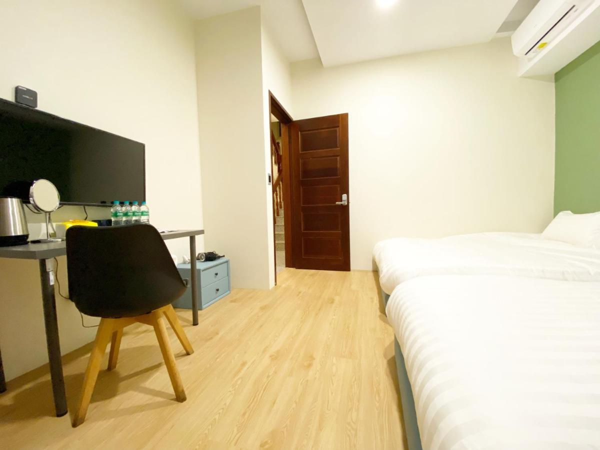 台中21旅宿-自助入住 Esterno foto