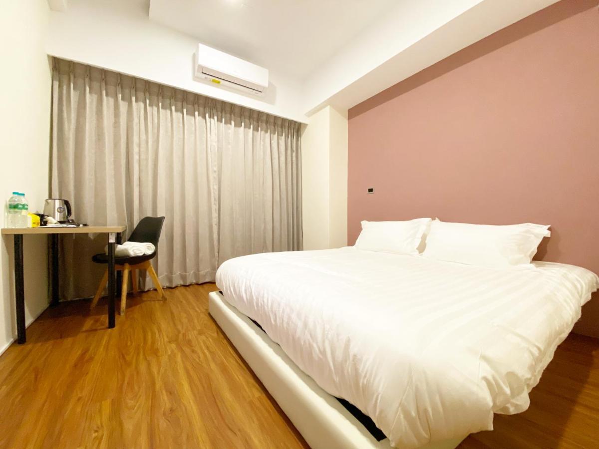 台中21旅宿-自助入住 Esterno foto